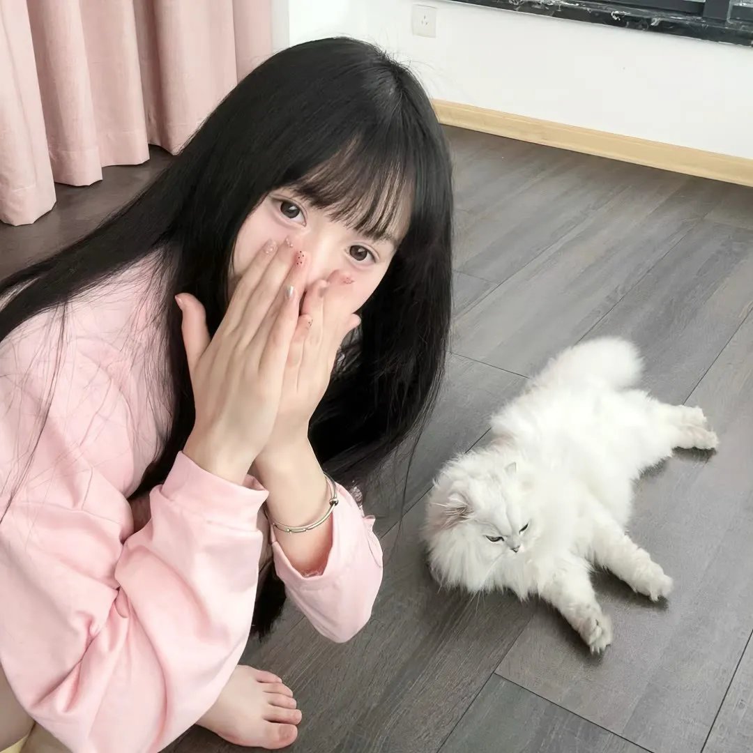 身份曝光后全校不淡定了